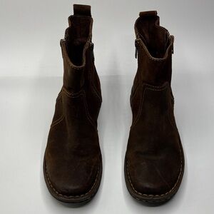 Born Double Zipper Brown Suede Leather  Double Stitch Ankle Bootie Women’s SZ 8